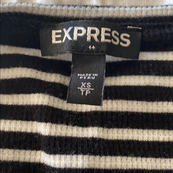 Express long sleeve tee - Picture 3 of 3